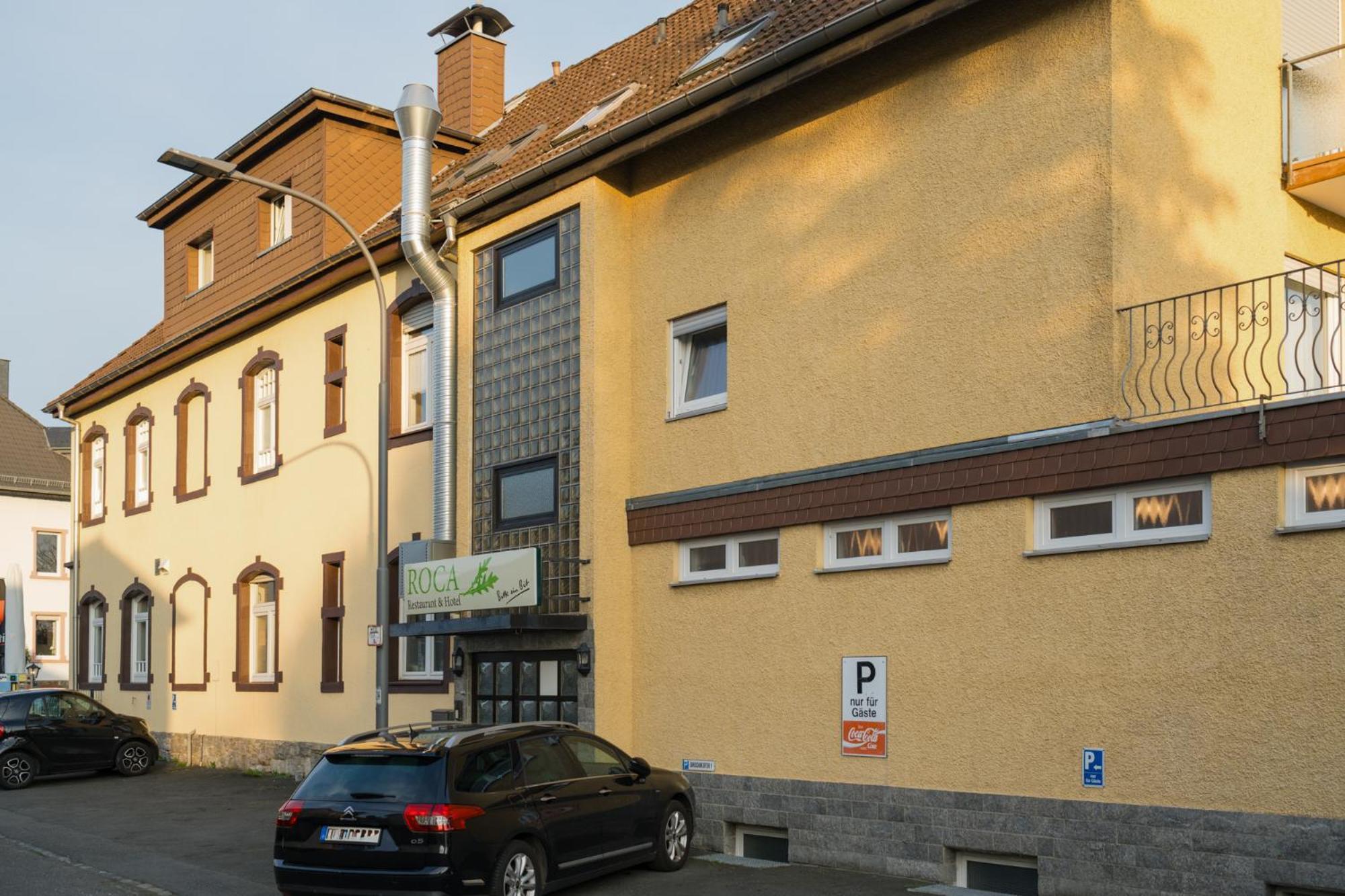 Roca Restaurant Und Hotel Bommersheim Экстерьер фото